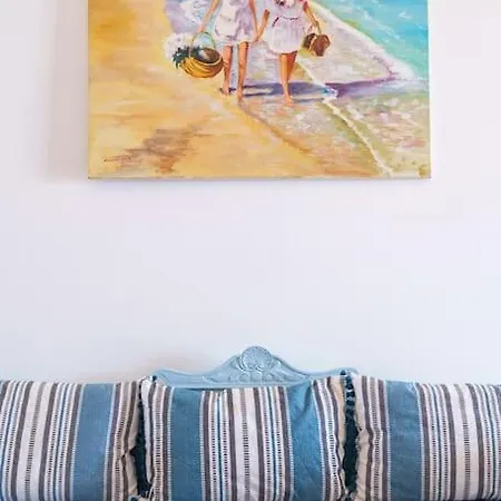 Blue Eyes Beach モノリソス